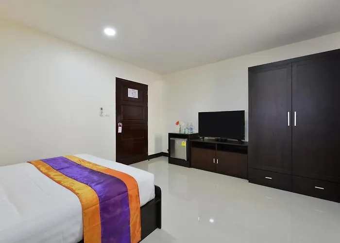 Sukhumvit 71 Hotel 3*