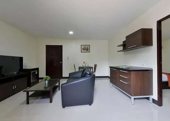 Hotel Sukhumvit 71 3*