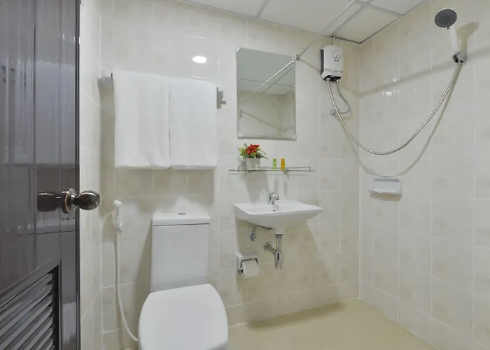 Sukhumvit 71 Hotel 3*